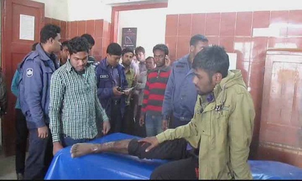 ঝিনাইদহ ককটেল বিস্ফোরণে পরীক্ষার্থী আহত